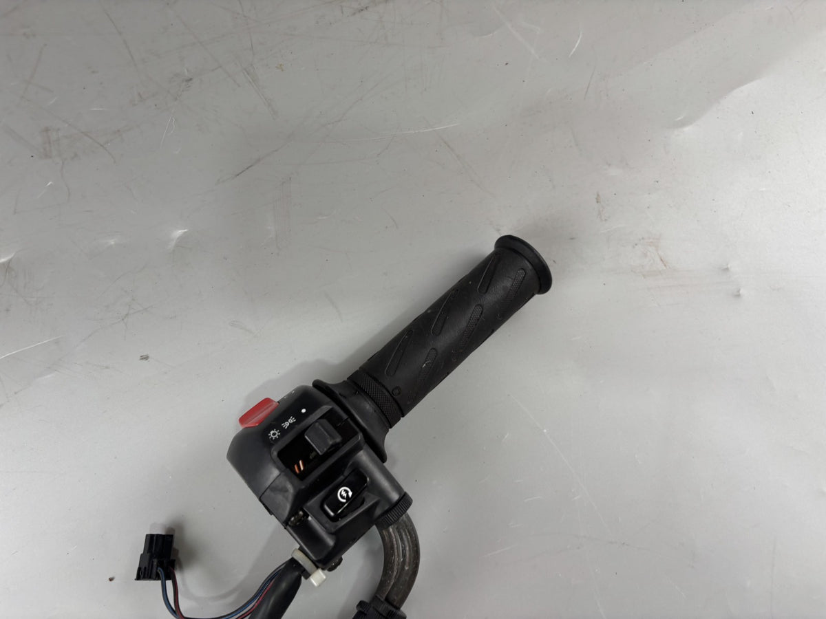 Suzuki SV650 N AV Lenkerschalter Handlebar Switch Lenkerarmatur rechts right