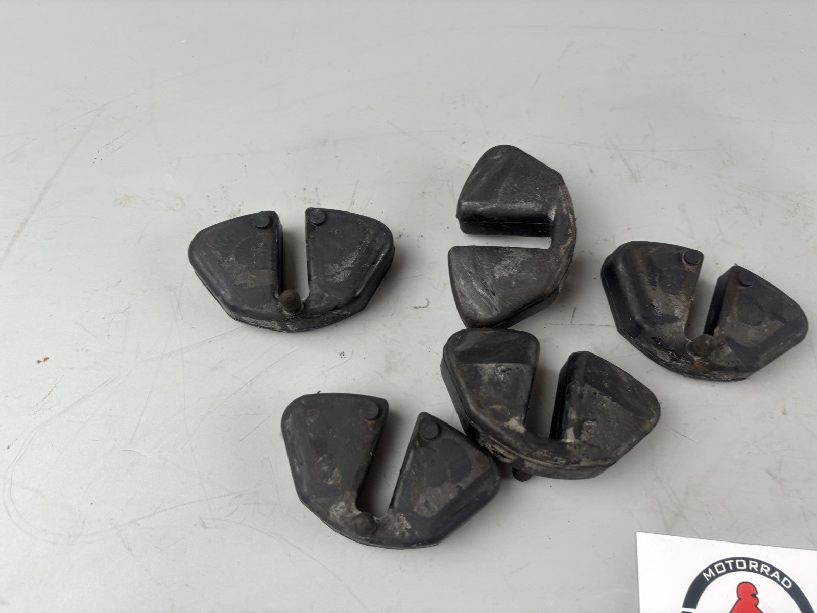 Suzuki GSX 750 F AK11 Ruckdämpfer Gummis Rubber