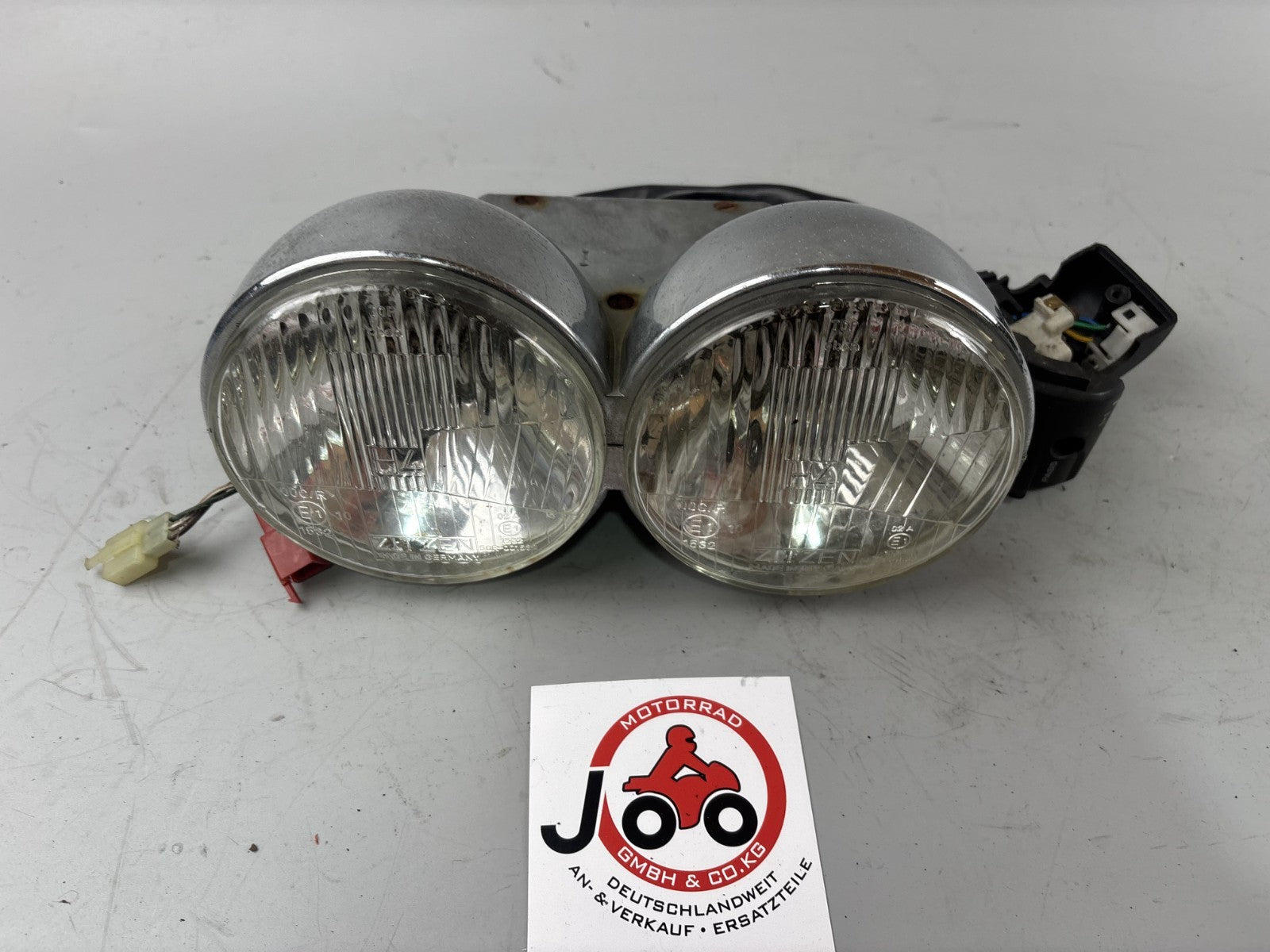 Yamaha XJR1300 RP02 Scheinwerfer Headlight fornt vorne Maske Kanzel