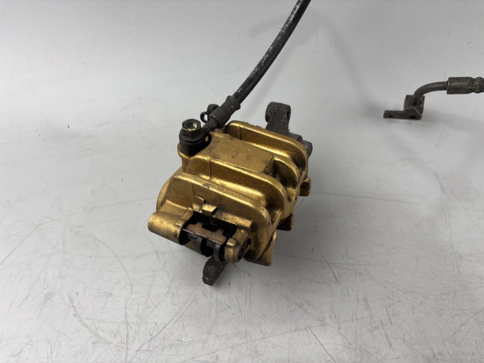Honda CBF 600 S PC38 Bremssattel Bremszange Brake Bremse vorne rechts links