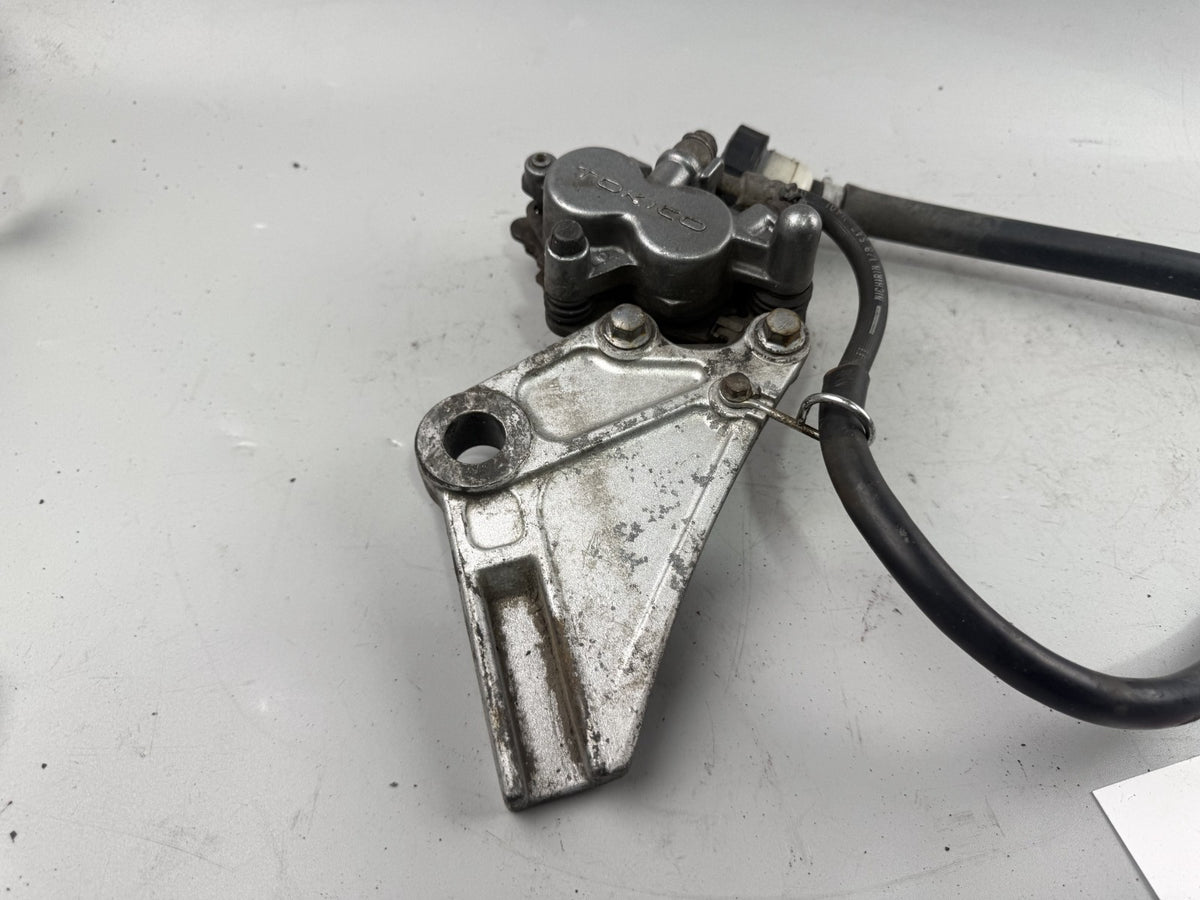 Kawasaki ZR 7 ZR750F Bremsanlage Bremse Brake Sattel Pumpe hinten back