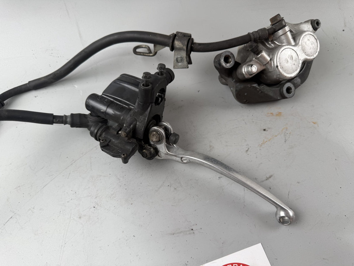 Yamaha XJ 600 Diversion 4BR 4LX Bremsanlage Bremse Sattel Pumpe vorne front Brak