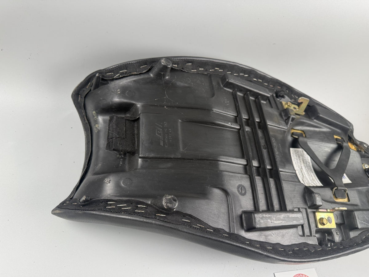 Triumph Sprint 955i ST T695 Sitzbank Seat Sitz Sitzkissen Sitzpolster