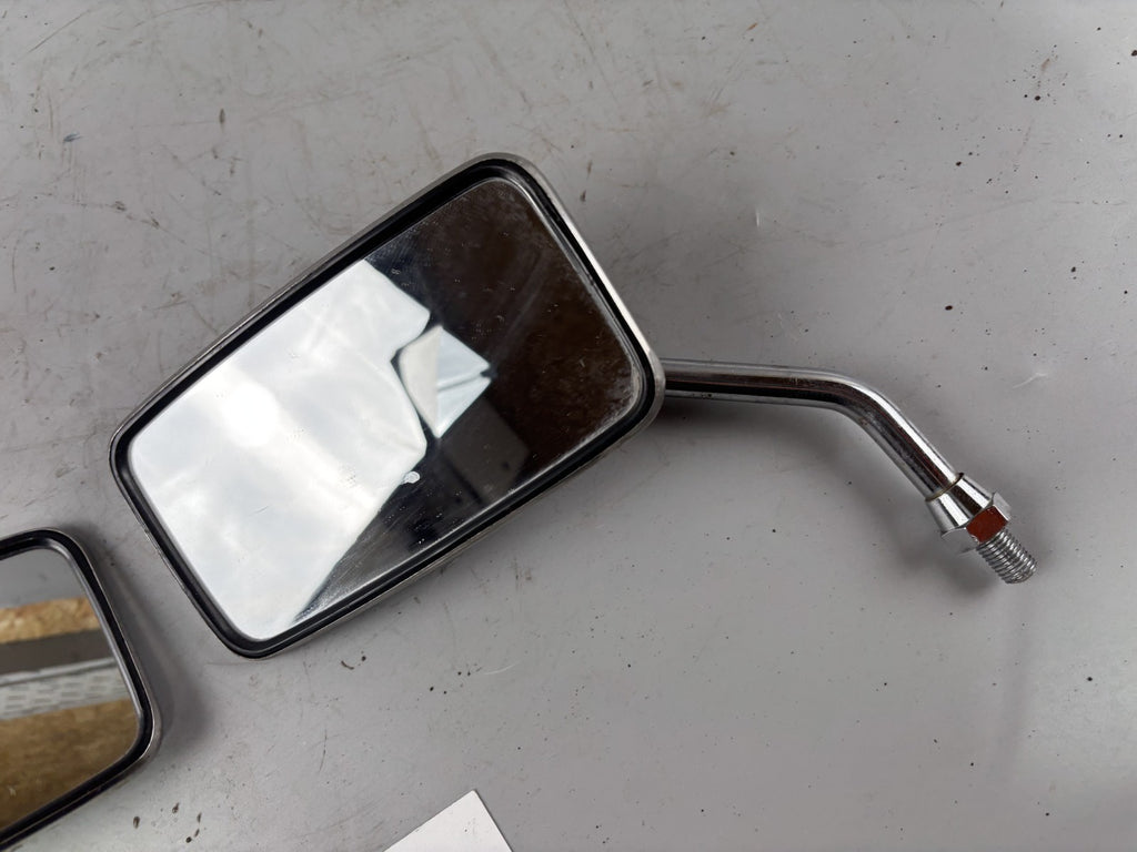 Yamaha XV700 Virago 56E Spiegel Spiegelpaar Mirror Rückspiegel