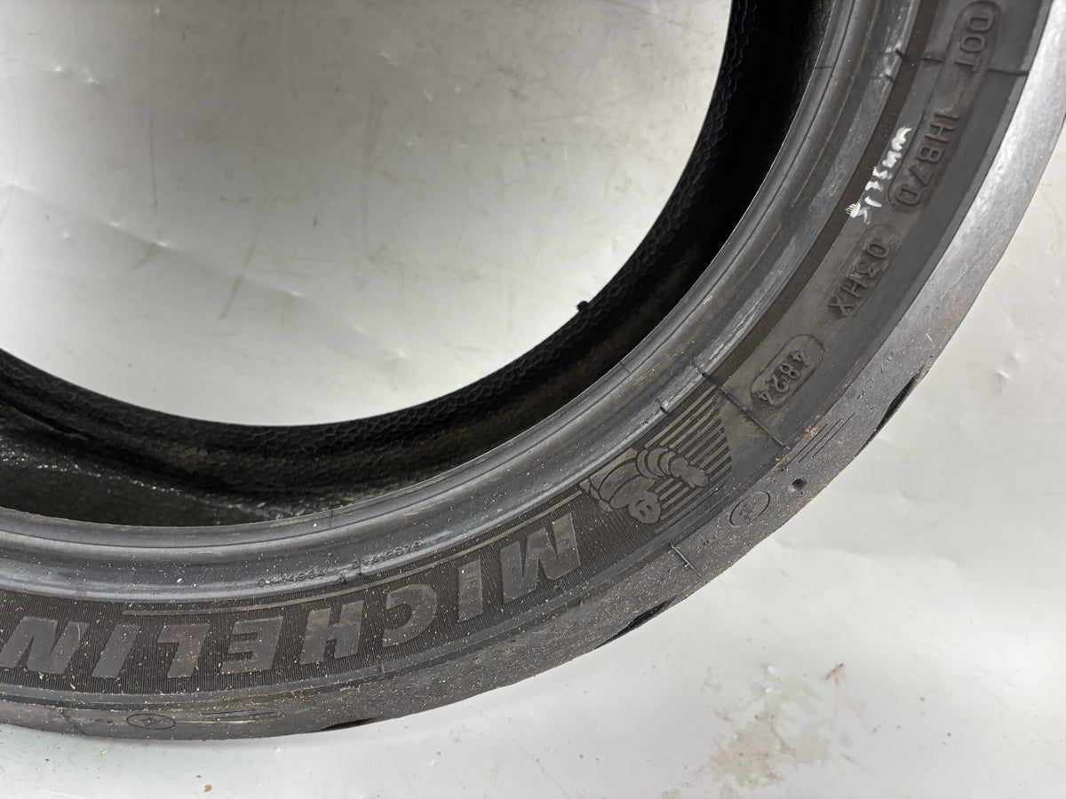 Motorrad Reifen Wheel 180/55 ZR17 Michelin Road 5 GT DOT 48/2024 3,75mm