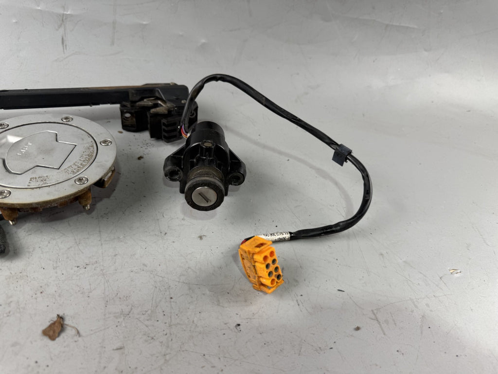 BMW R 1150 GS R 21 Schlosssatz Key Lock Zündschloss Tankschloss Sitzbank