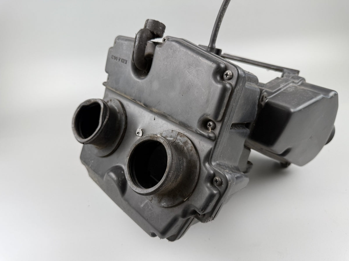 Kawasaki EX500A GPZ500S Luftfilterkasten Airbox Ansaugung Vergaser Filter