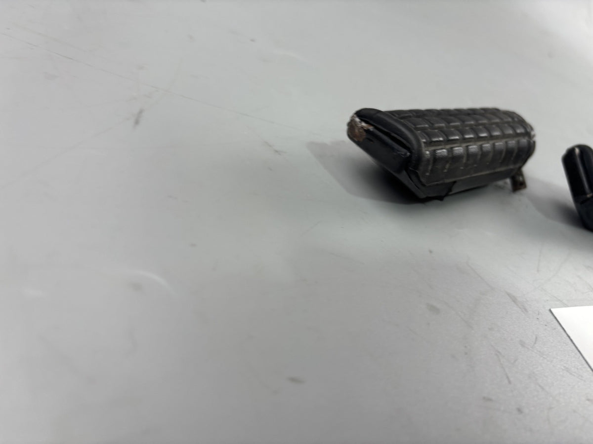 Honda CBR 1000F SC24 Soziusfußrasten Foot Step Hangers Beifahrer