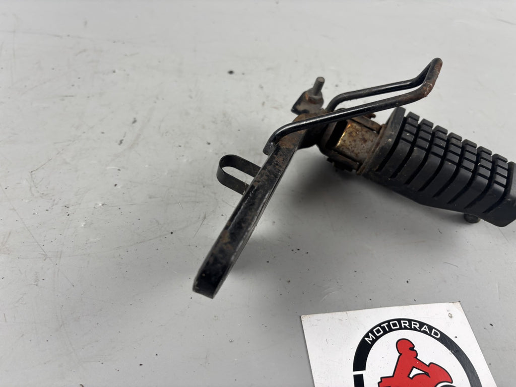Kawasaki EL250 252 Eliminator Fußraste Foot Hangers Step rechts right