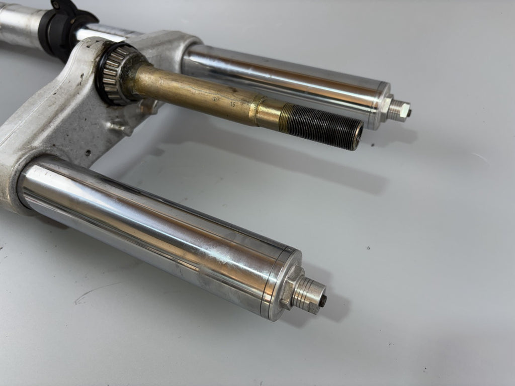 Triumph Daytona 955 T 595 Gabel Standrohr Tauchrohr Fork Absorber Federung front