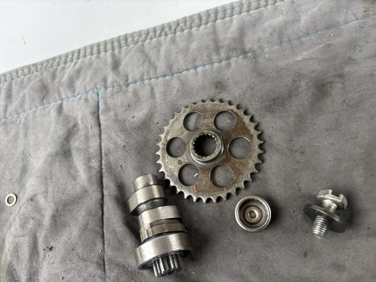 KTM LC4 620 SC Supercompetition Welle Zahnrad Motor Engine