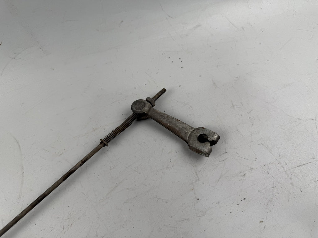 Suzuki GN250 NJ42A Bremsstange Bremse Brake hinten Back