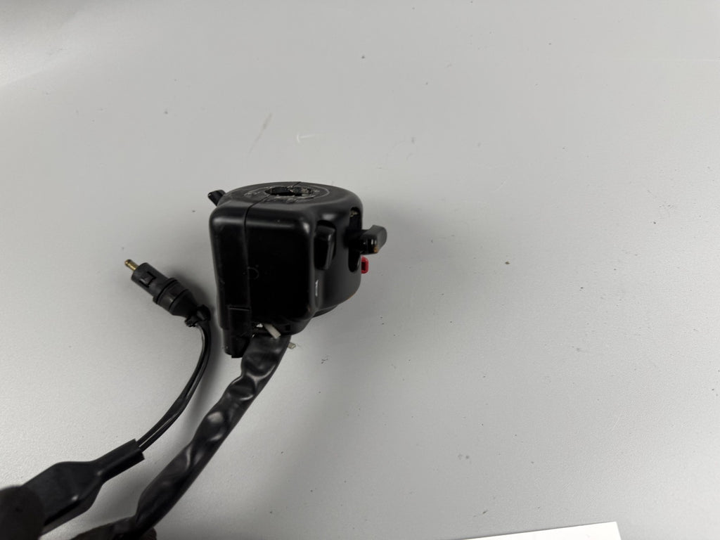 Triumph Sprint 955i ST T695 Lenkerschalter links left Handlebar Electric