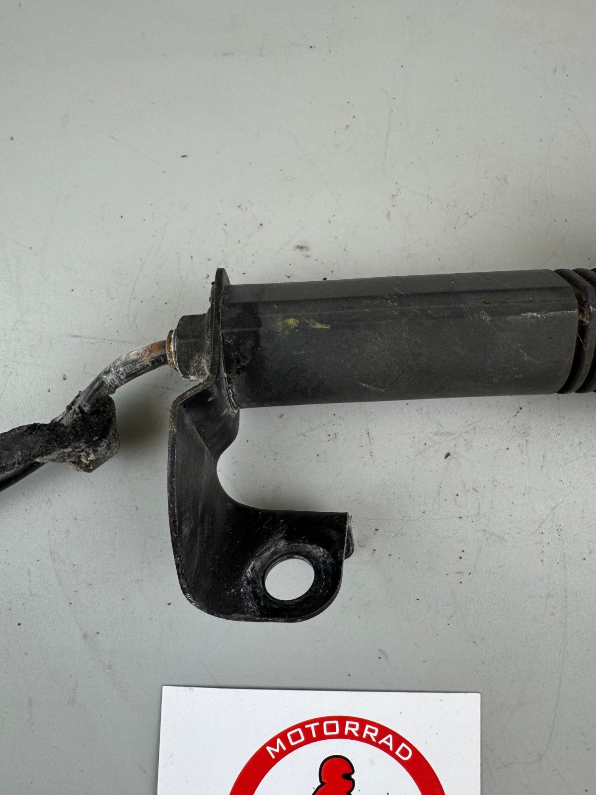 Suzuki DR 125 SF44A Blinker vorne links Blinkerhalter