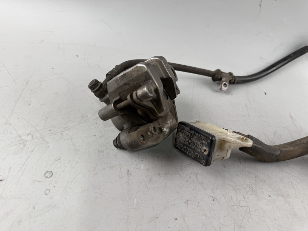 Honda NTV650 revere RC33 Bremsanlage Brake Bremse Sattel Pumpe vorne front
