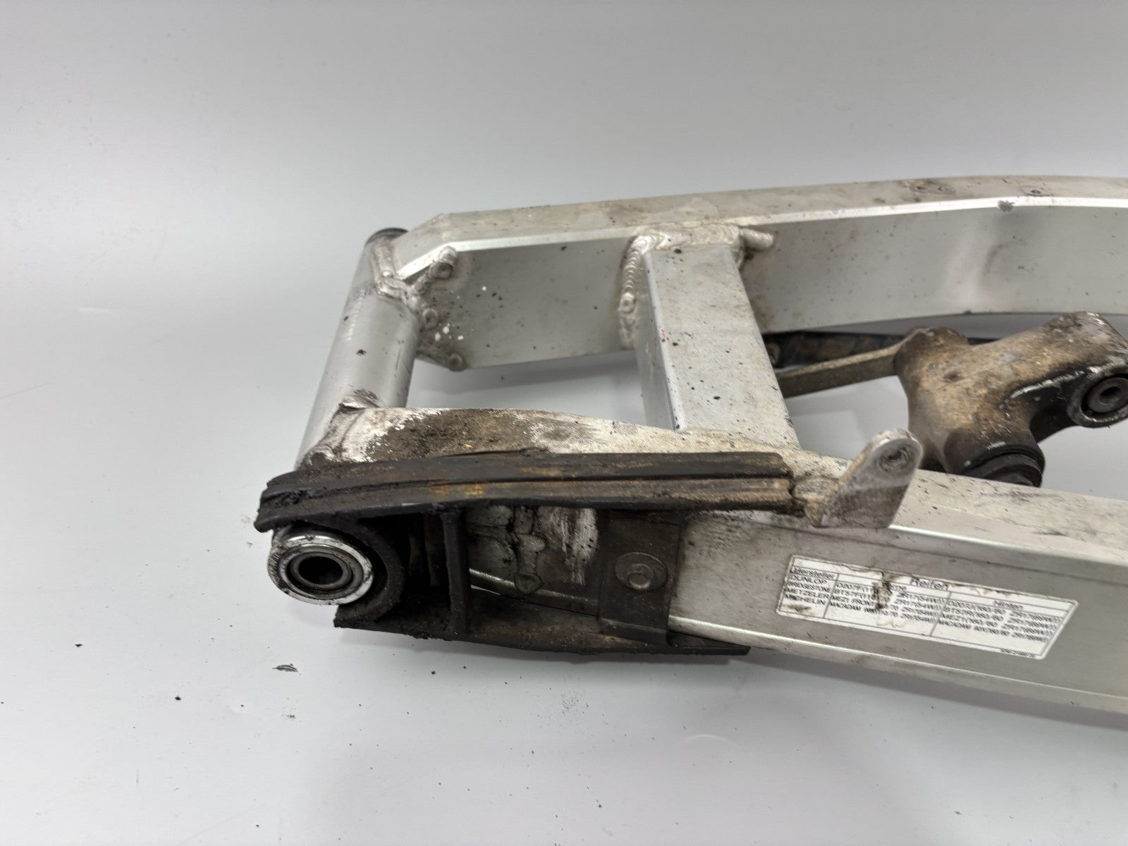 Yamaha FZS600 Fazer RJ02 Schwinge Schwingarm Swing Aufhängung