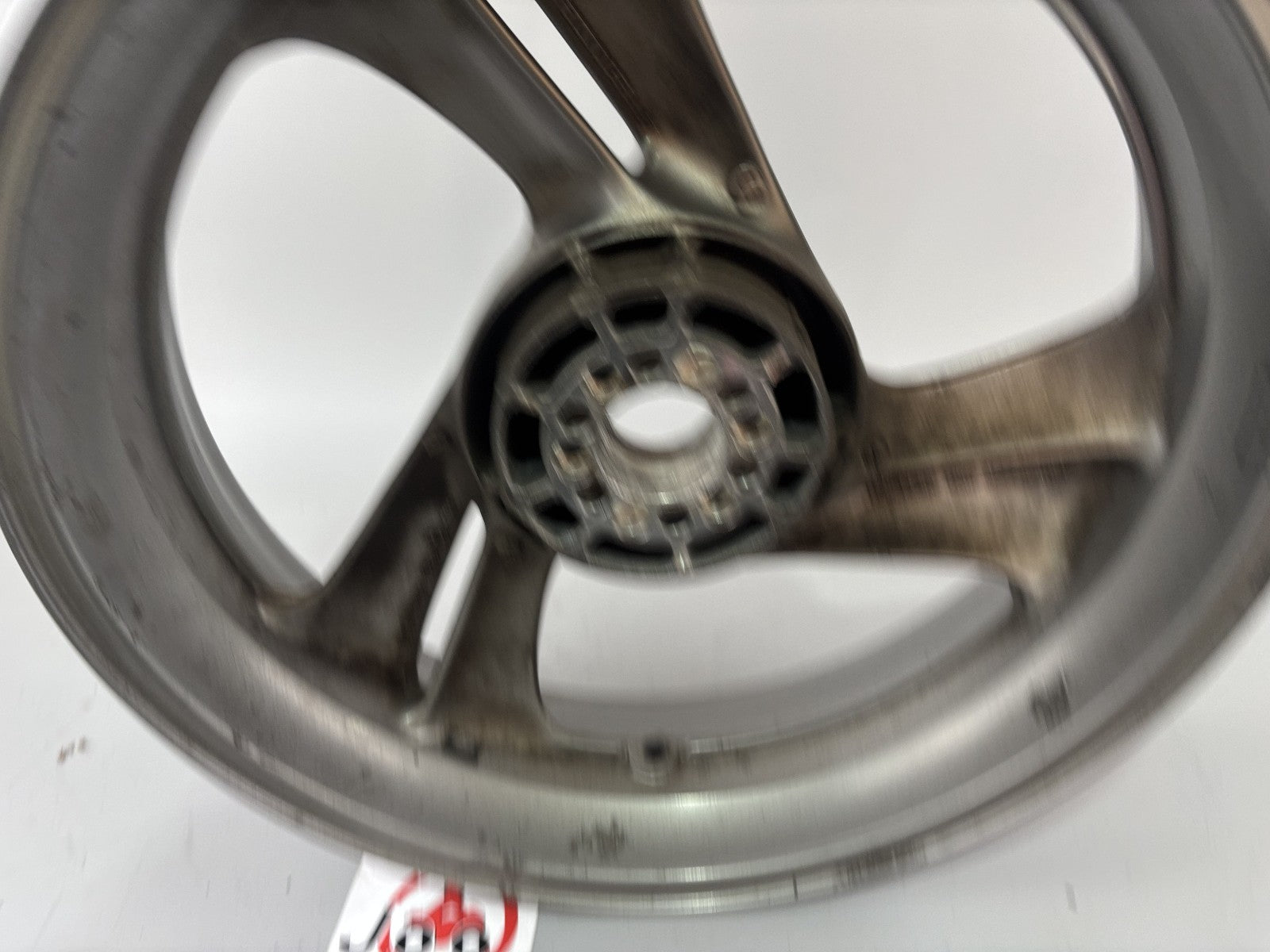 Honda NTV650 revere RC33 Vorderradfelge Felge Rim Rad vorne front Reifen Rad