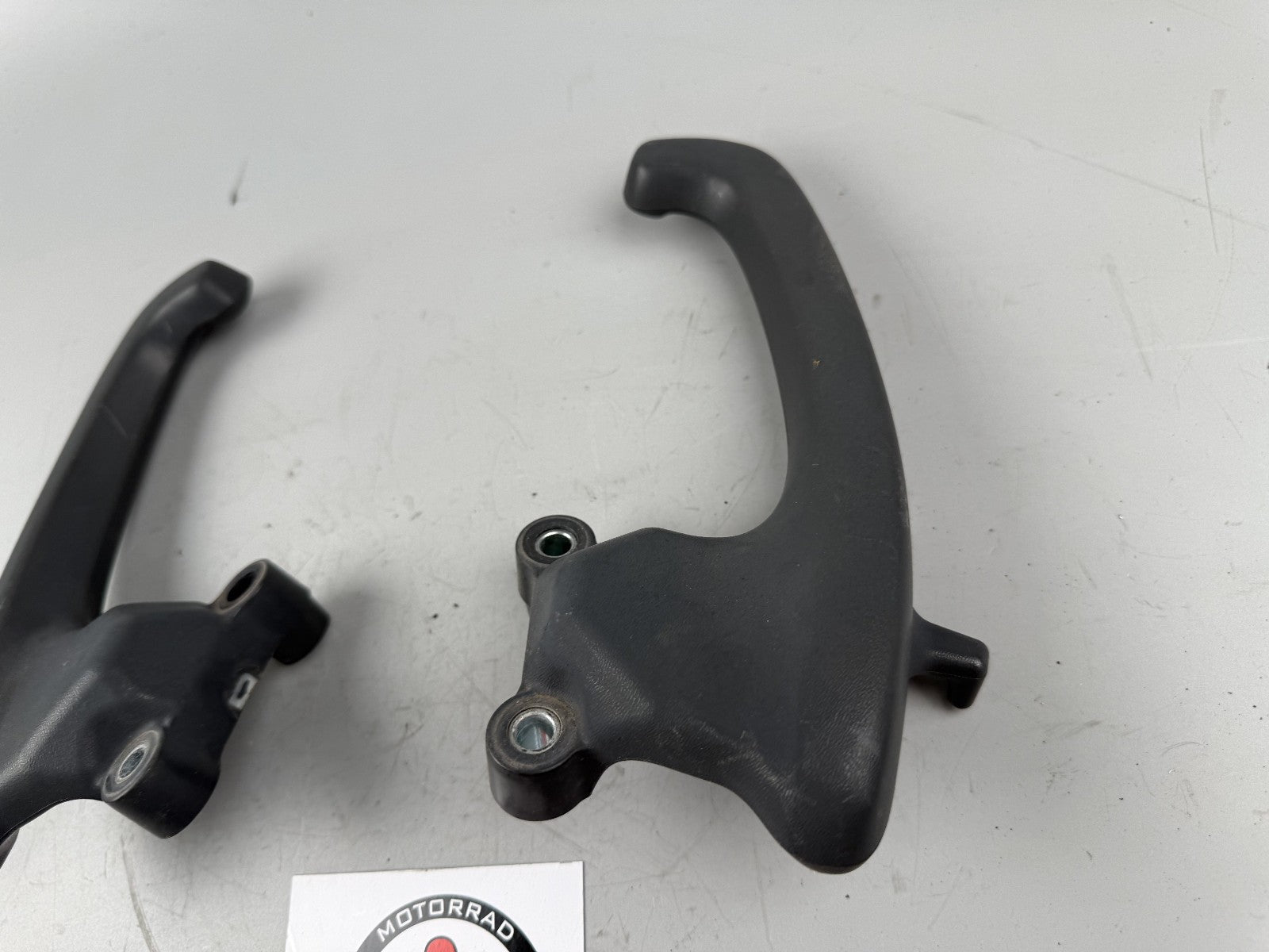 Honda VFR800 RC46 Soziusgriff Spoiler Heck hinten Halterung links rechts