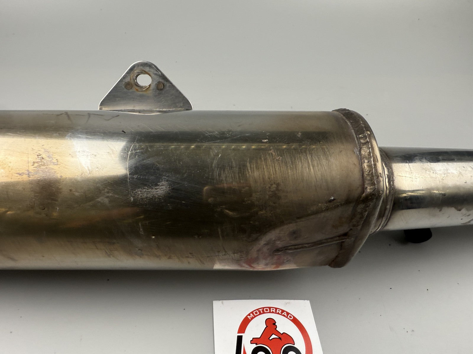 Suzuki GSF600 GN77B Exhaust Auspuff Engine Auslass Endtopf Schalldämpfer