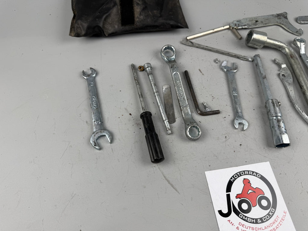 Honda VFR800 RC46 Bordwerkzeug Tools