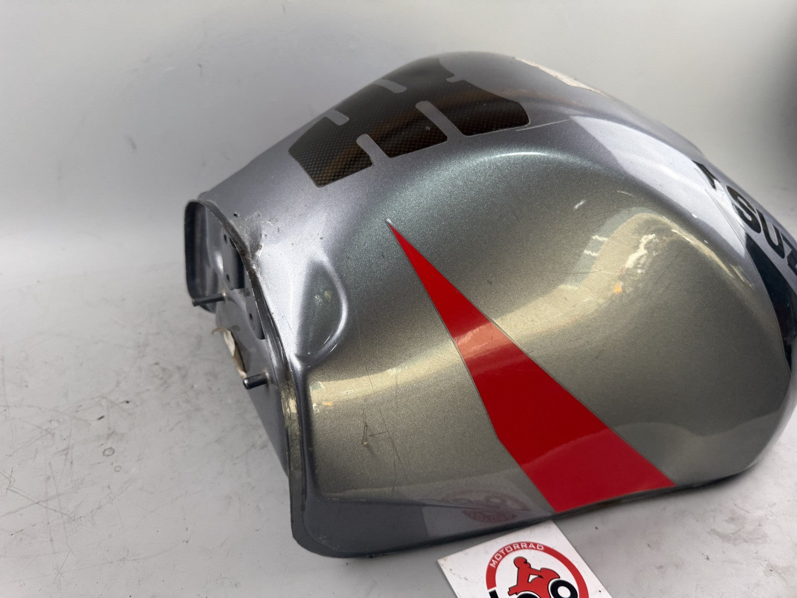 Suzuki GSX-R 600 SRAD AD 97-00 Tank Benzintank Fuel Gas Gasoline Kraftstoff