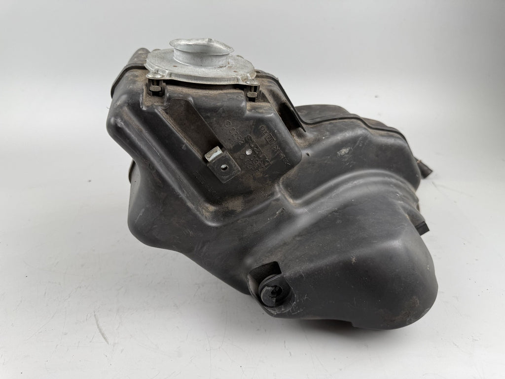 Suzuki GSX750 AE Inazuma Luftfilterkasten Airbox Ansaugung Vergaser
