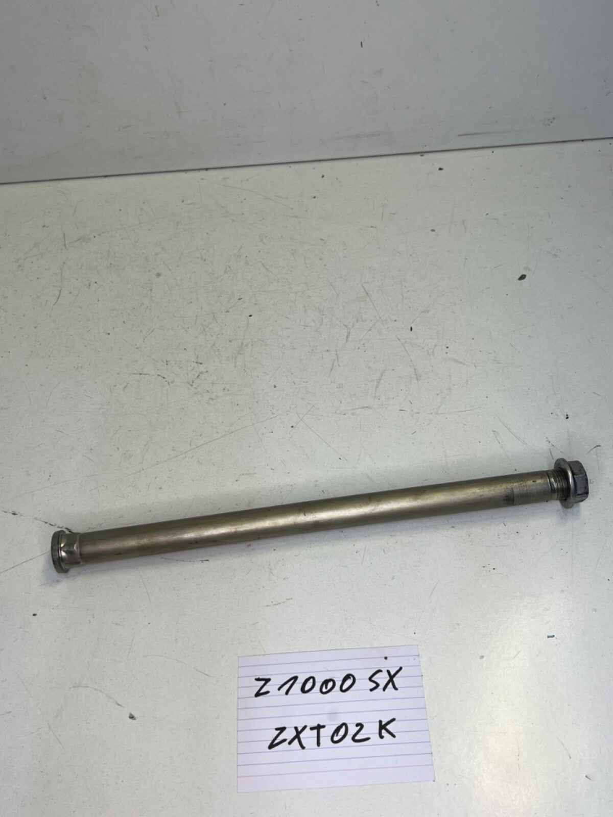 Kawasaki Z 1000 SX Ninja ZXT02K Schwingenachse Steckachse Bolzen