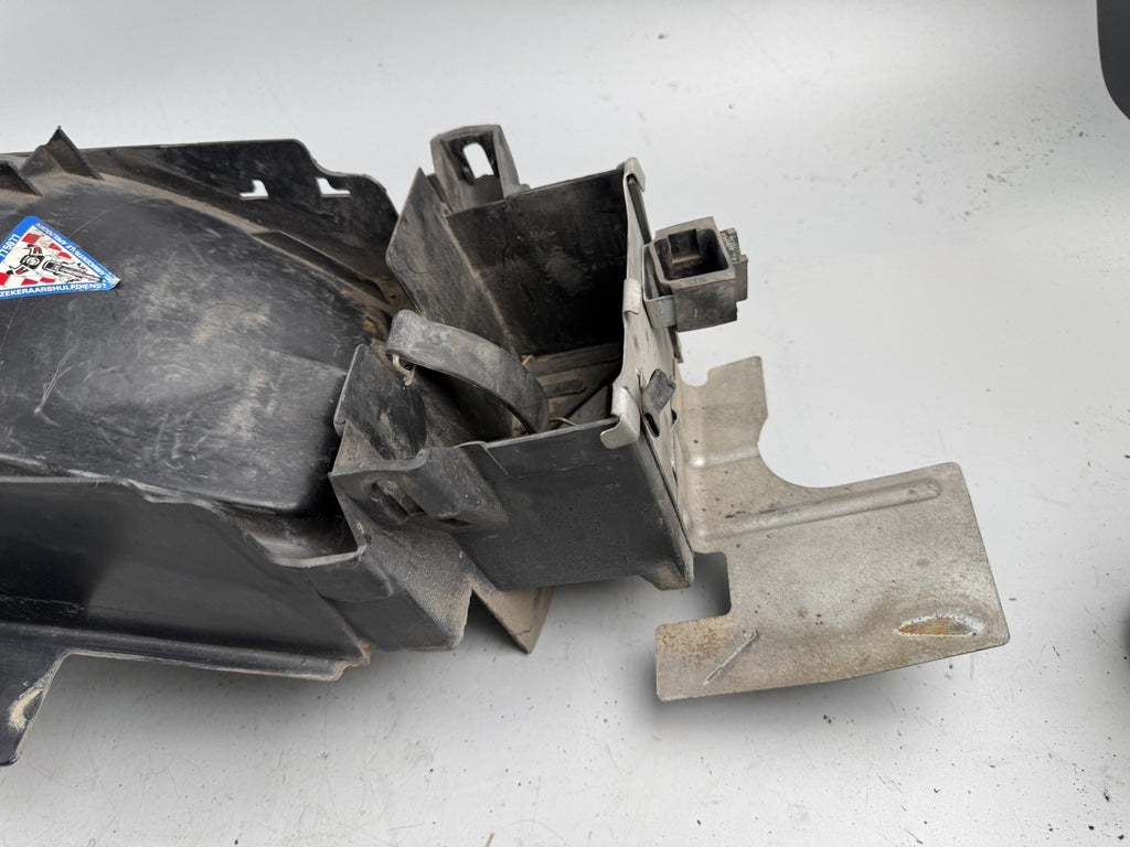 Honda VFR750 F RC36/1 Heckuntersicht Radlauf Fender Spritzschutz