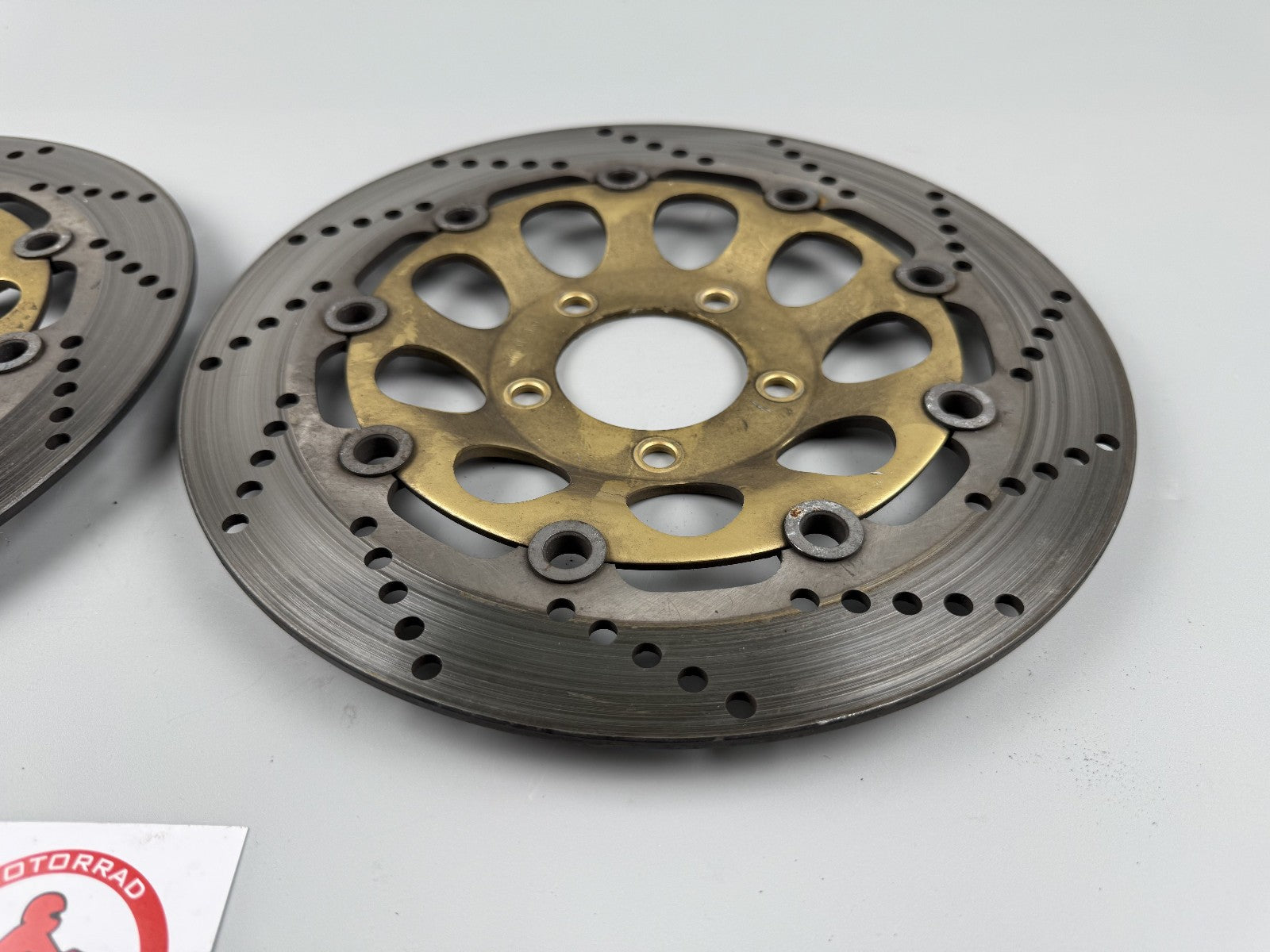 Suzuki GSF600 GN77B Bremsscheibe Brakedisc vorne front Reifen Bremse