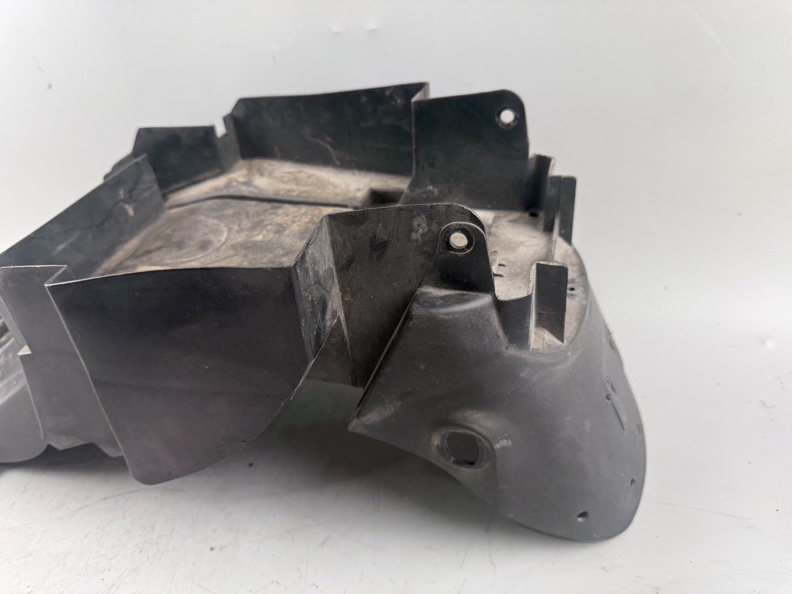 Suzuki GSX-R 600 SRAD AD 97-00 Heckuntersicht Radlauf Fender Innenverkleidung