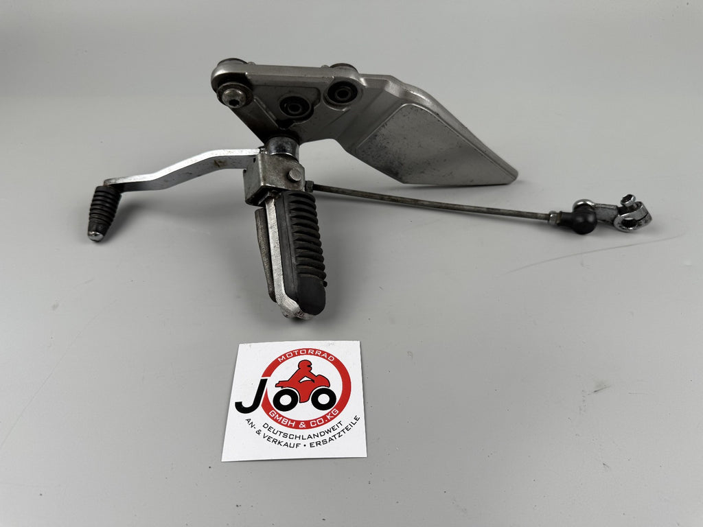 Suzuki GSF600 GN77B Schaltgestänge Fußraste links Fußrastenanlage Foot Hangers