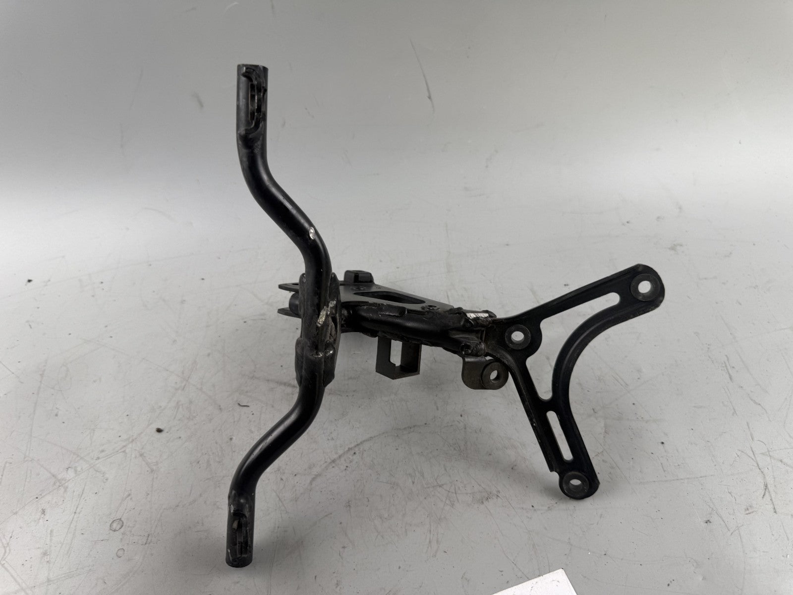 Suzuki GSX-R 600 SRAD AD 97-00 Geweih Halterung Hilfsrahmen Frame