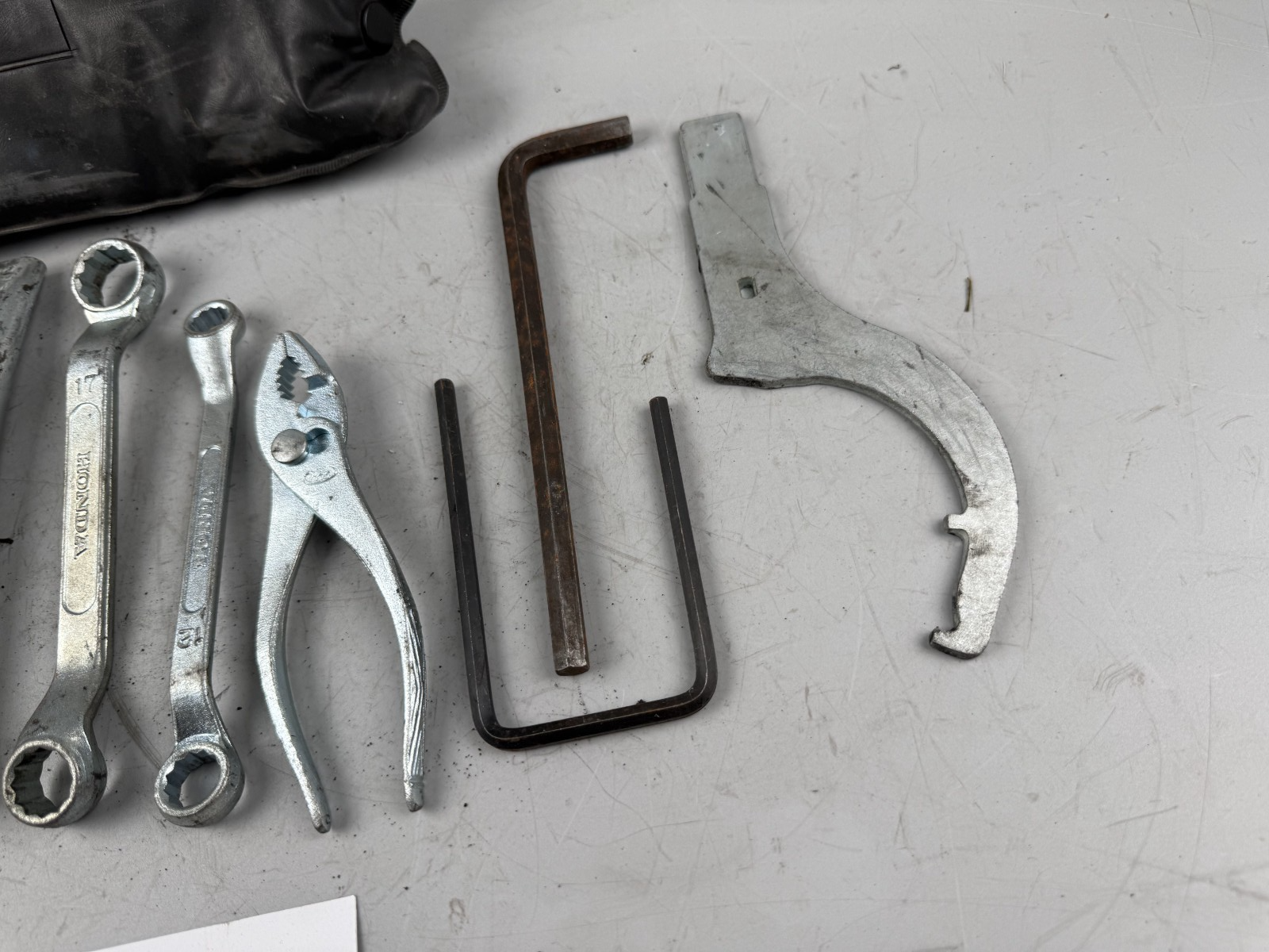 Honda VFR750 F RC36/1 Bordwerkzeug Tools