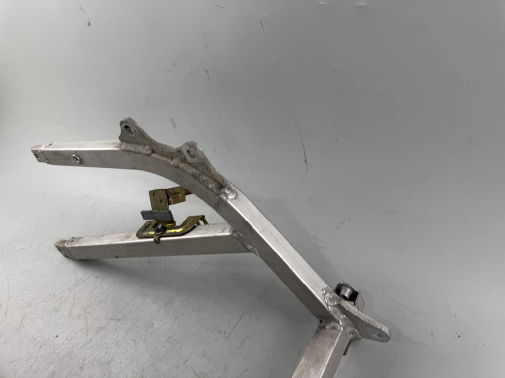 Suzuki GSX-R 600 SRAD AD 97-00 Hilfsrahmen Rahmen Hinten Frame
