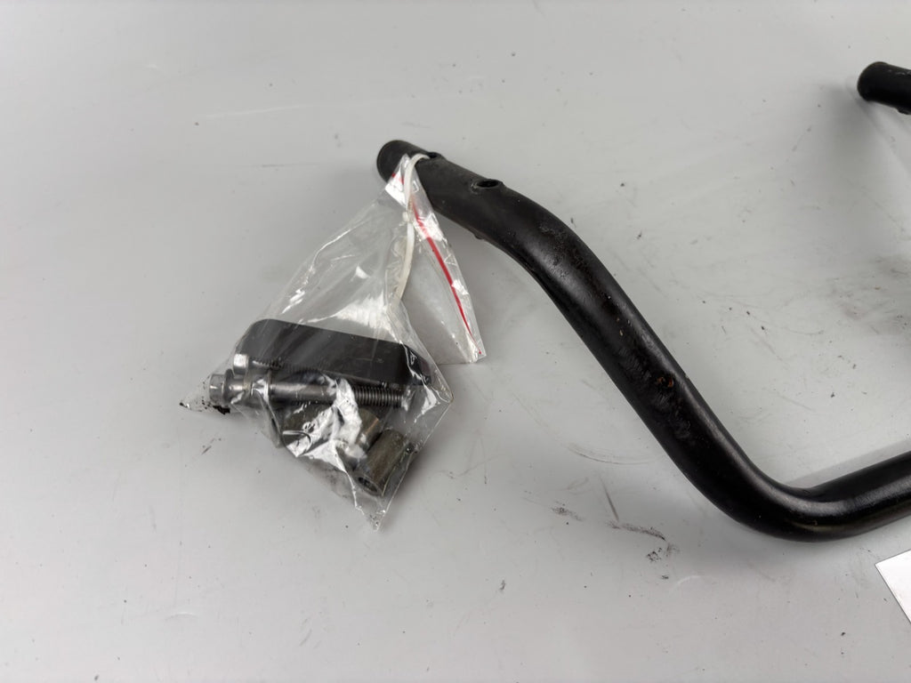Yamaha FZS600 Fazer RJ02 Soziusgriff Beifahrergriff Holder back hinten Spoiler