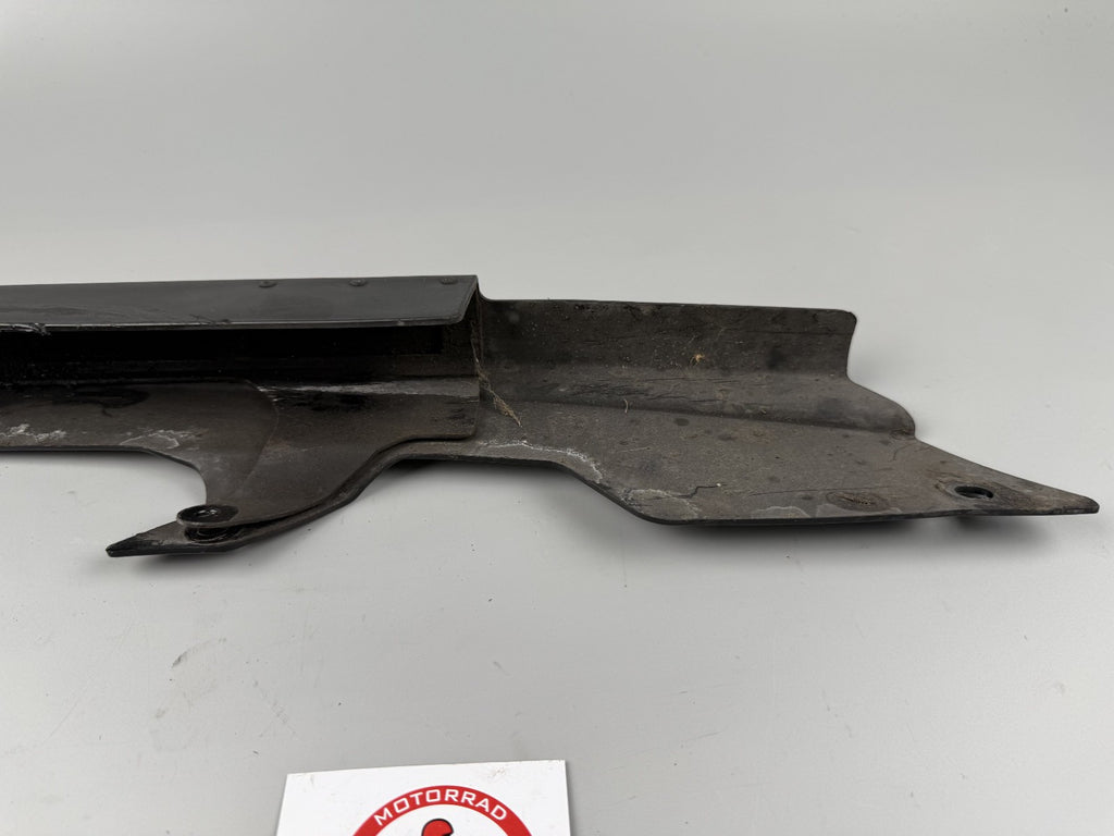 Suzuki GSF600 GN77B Kettenschutz Cover Abdeckung Verkleidung Chain
