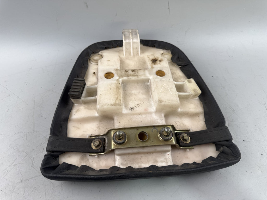Suzuki GSX-R 600 SRAD AD 97-00 Sitz Sitzbank Seat Soziussitz Beifahrersitz