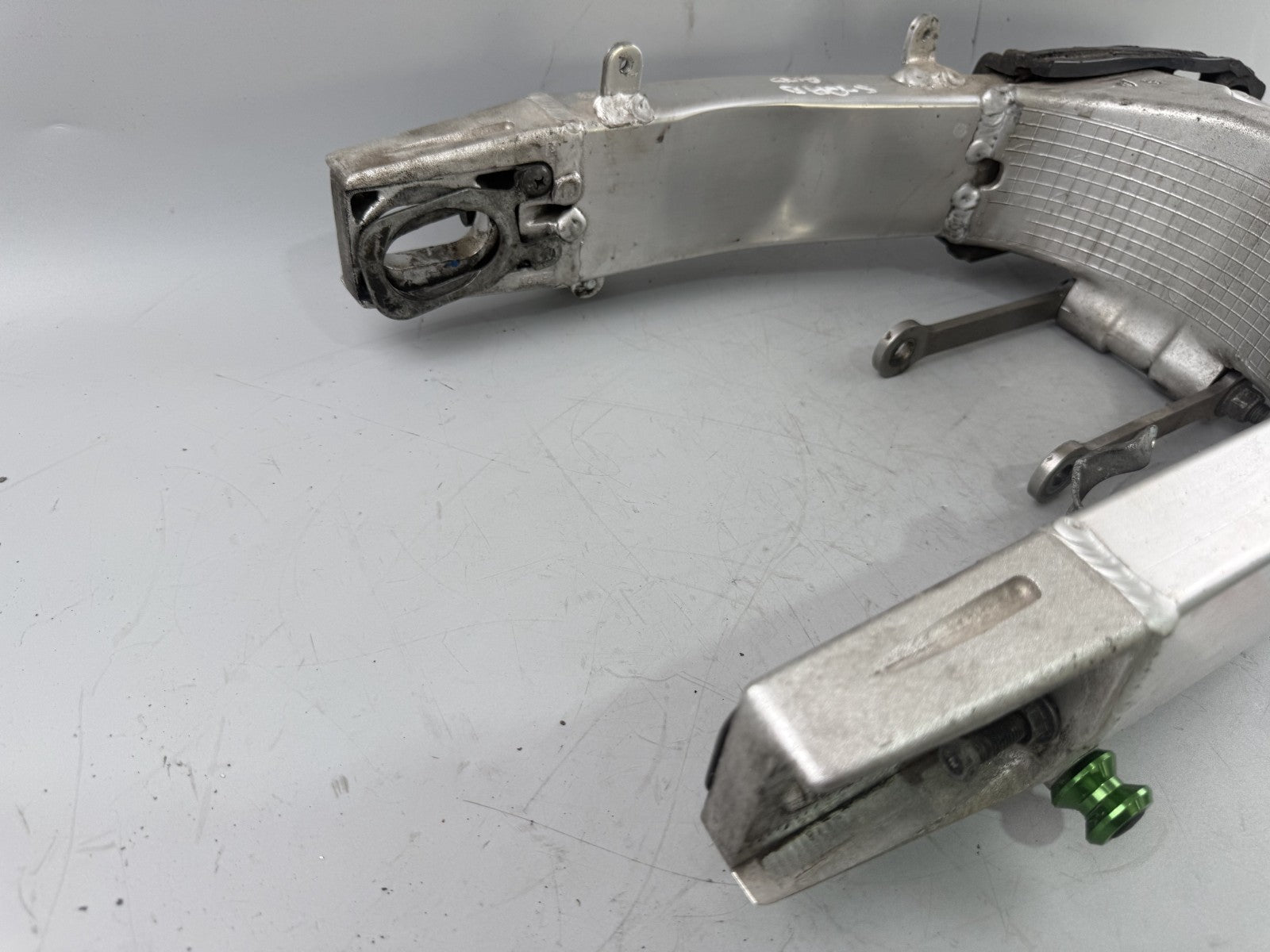 Suzuki GSX-R 600 SRAD AD 97-00 Schwinge Schwingarm Swing Aufhängung