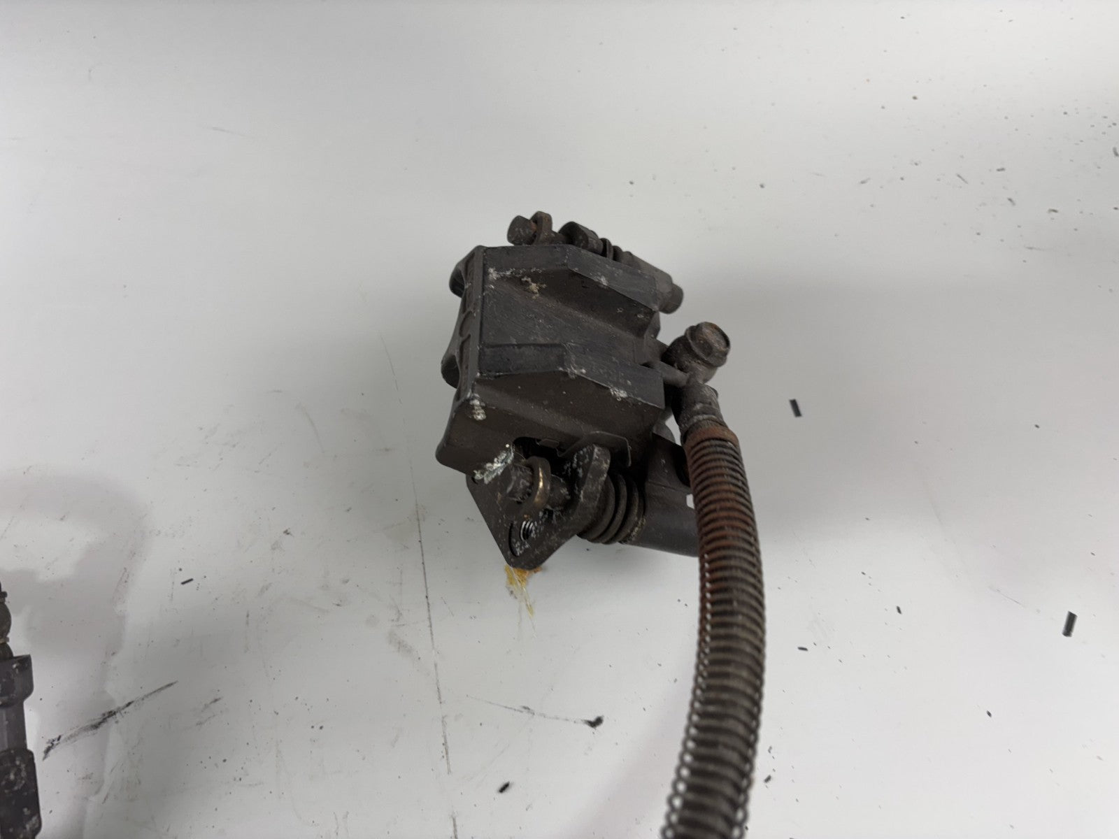 Kawasaki EX500D GPZ500S Bremsanlage Brake Bremse Sattel Pumpe vorne front