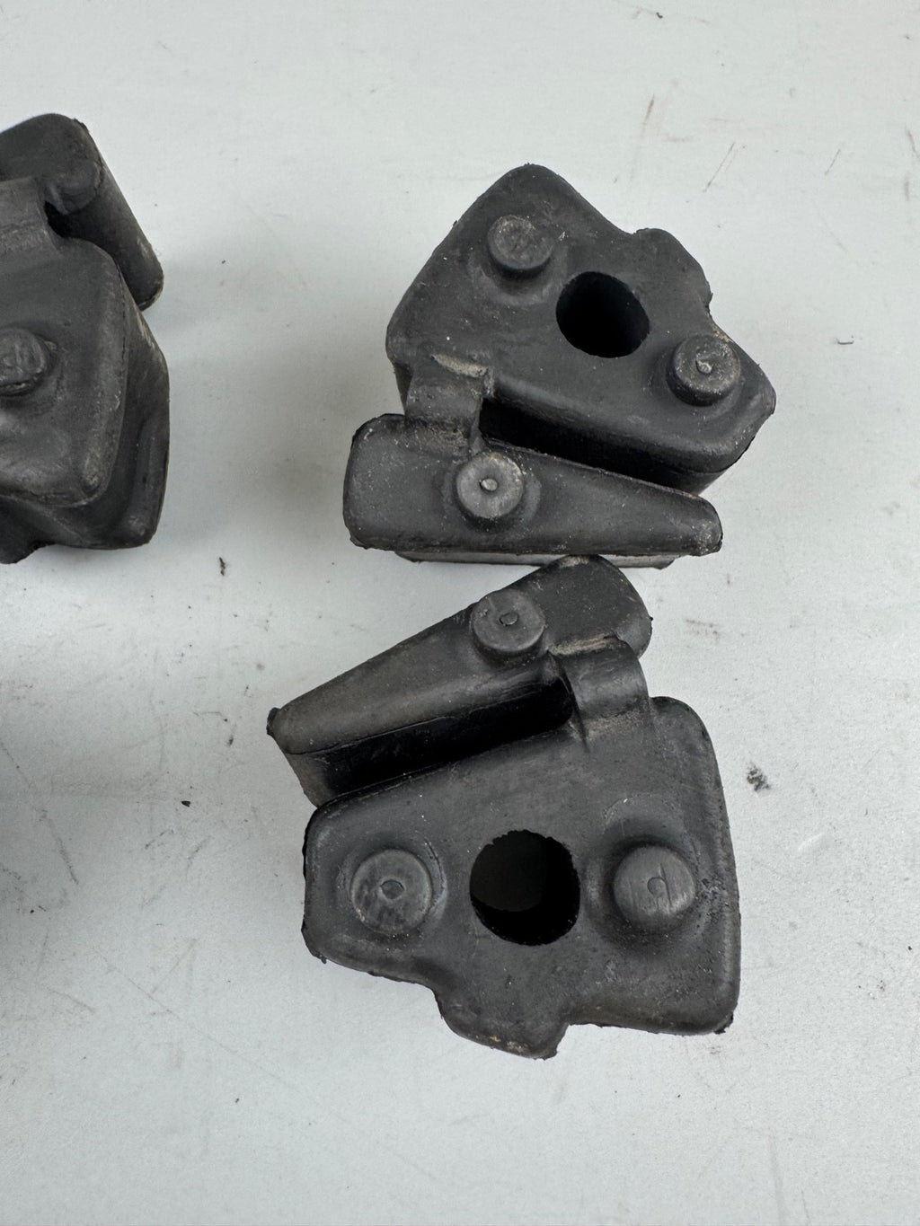 Honda CB 450 N PC14 Rückdämpfer Anfahrgummis Gummi