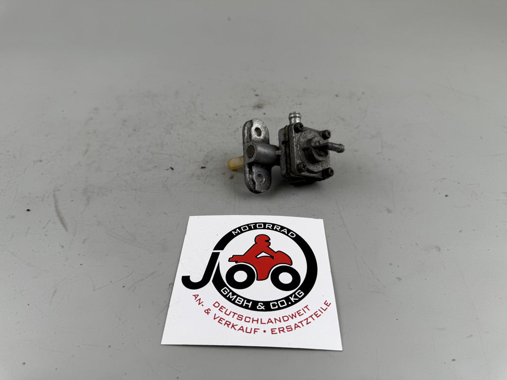 Suzuki GSX750 AE Inazuma Benzinhahn Ventil Kraftstofftank