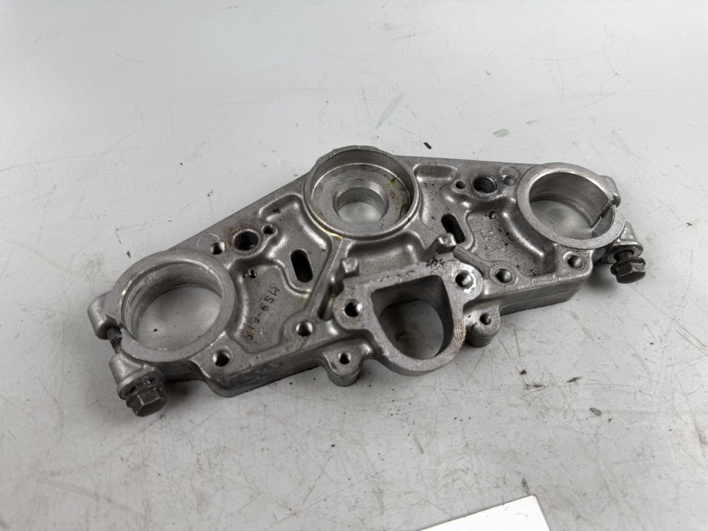 Honda NTV650 revere RC33 Gabelbrücke oben Bridge Holder Halter