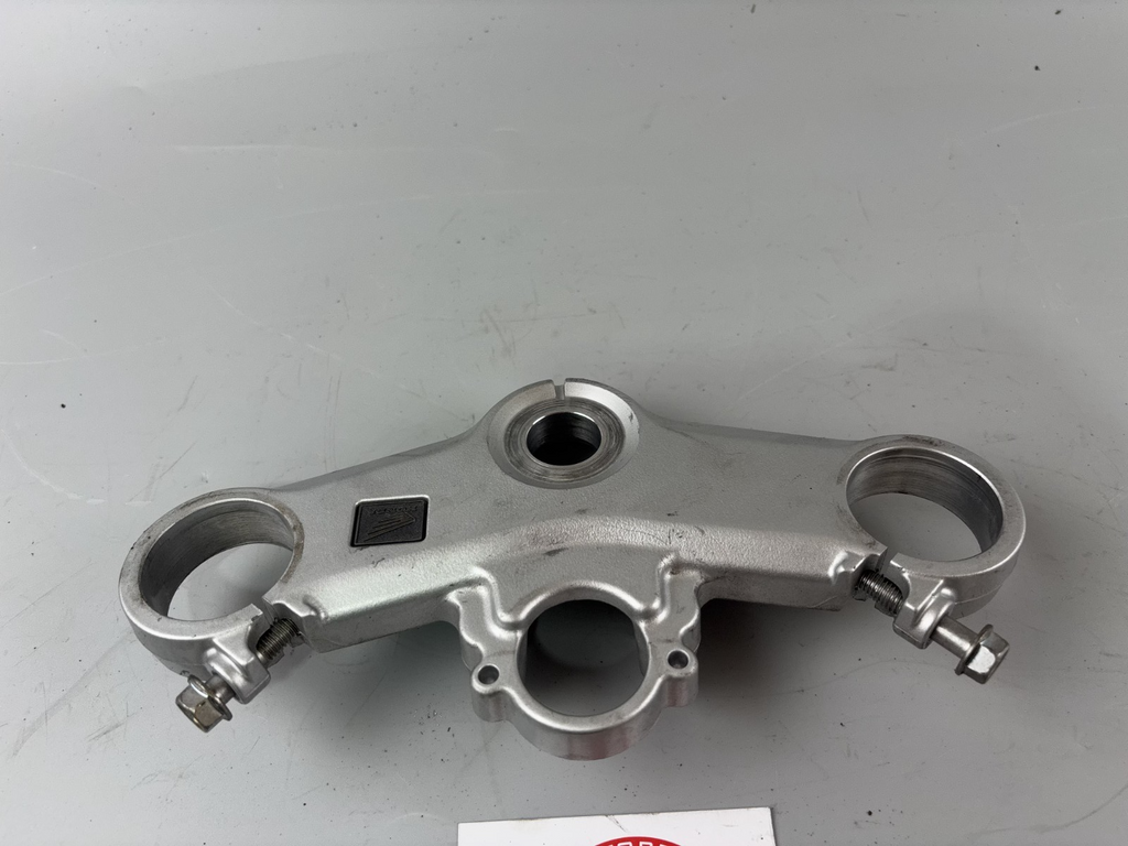 Honda VFR800 RC46/2 VTEC Gabelbrücke bridge obere Halterung