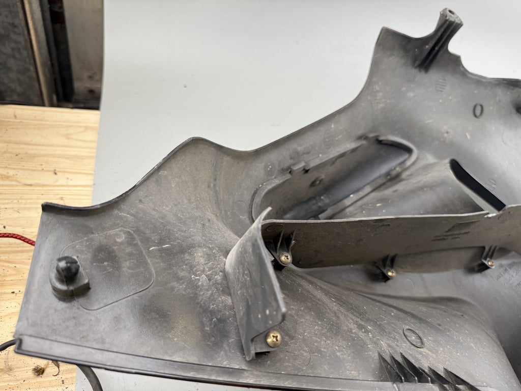Honda NT650V Deauville RC47 Seitenverkleidung Sidecover rechts right Fairing