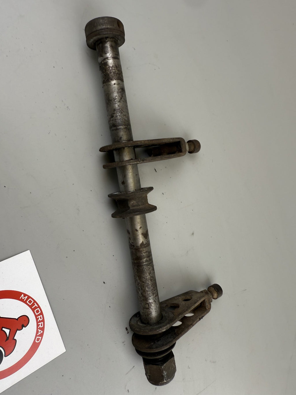 Suzuki DR 500 S DR500 Achse Kettenspanner Chain back Aufhängung