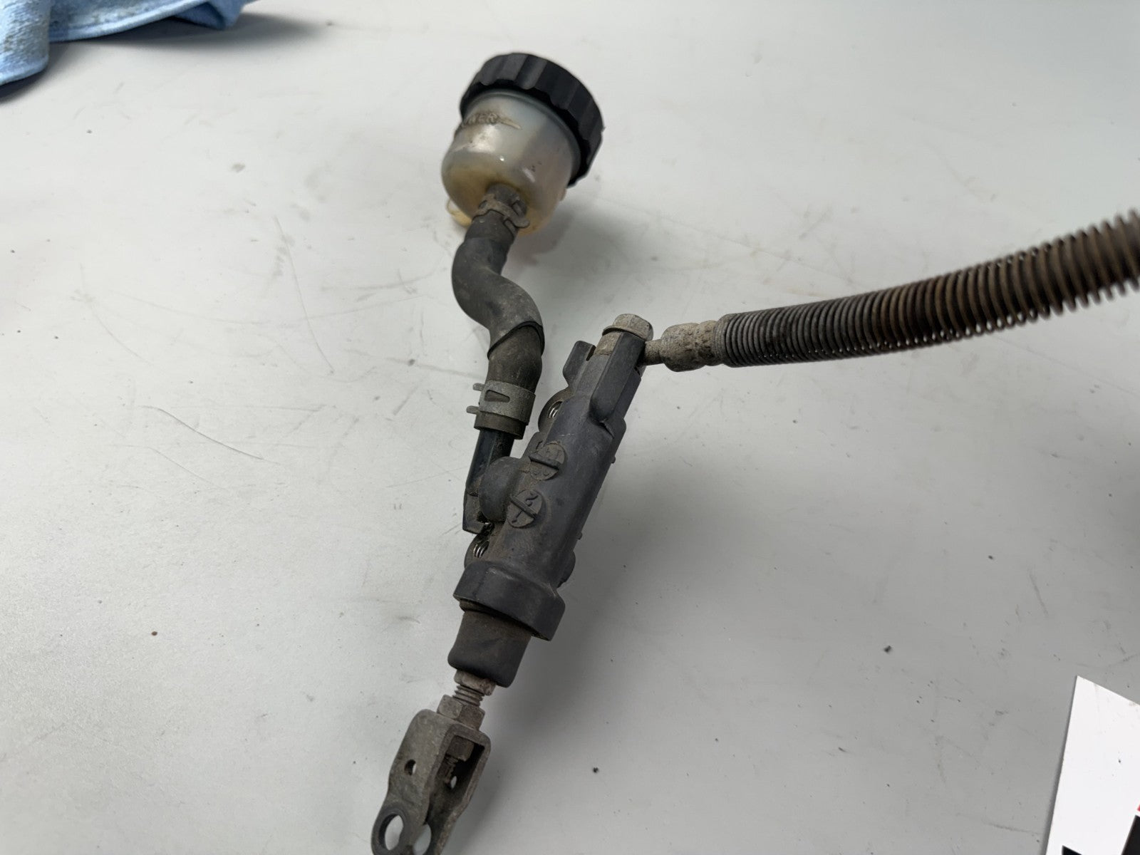 Yamaha XJ600 Diversion 4BR 4LX Bremsanlage Brake Sattel Pumpe hinten back