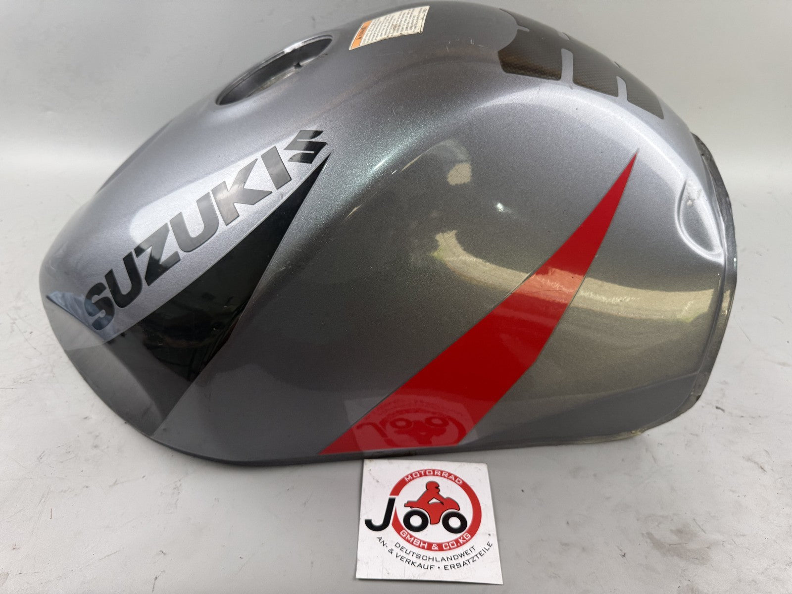 Suzuki GSX-R 600 SRAD AD 97-00 Tank Benzintank Fuel Gas Gasoline Kraftstoff