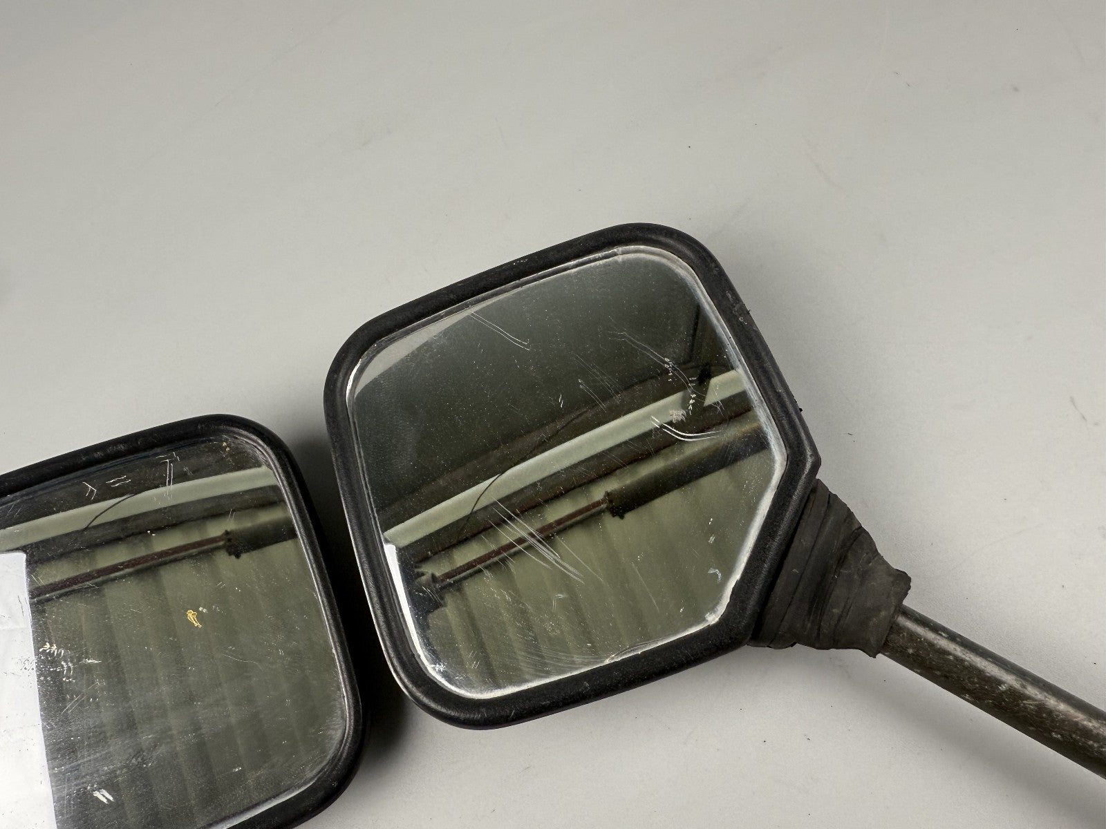 Honda XL600R PD03 Spiegel Spiegelpaar Mirror Rückspiegel