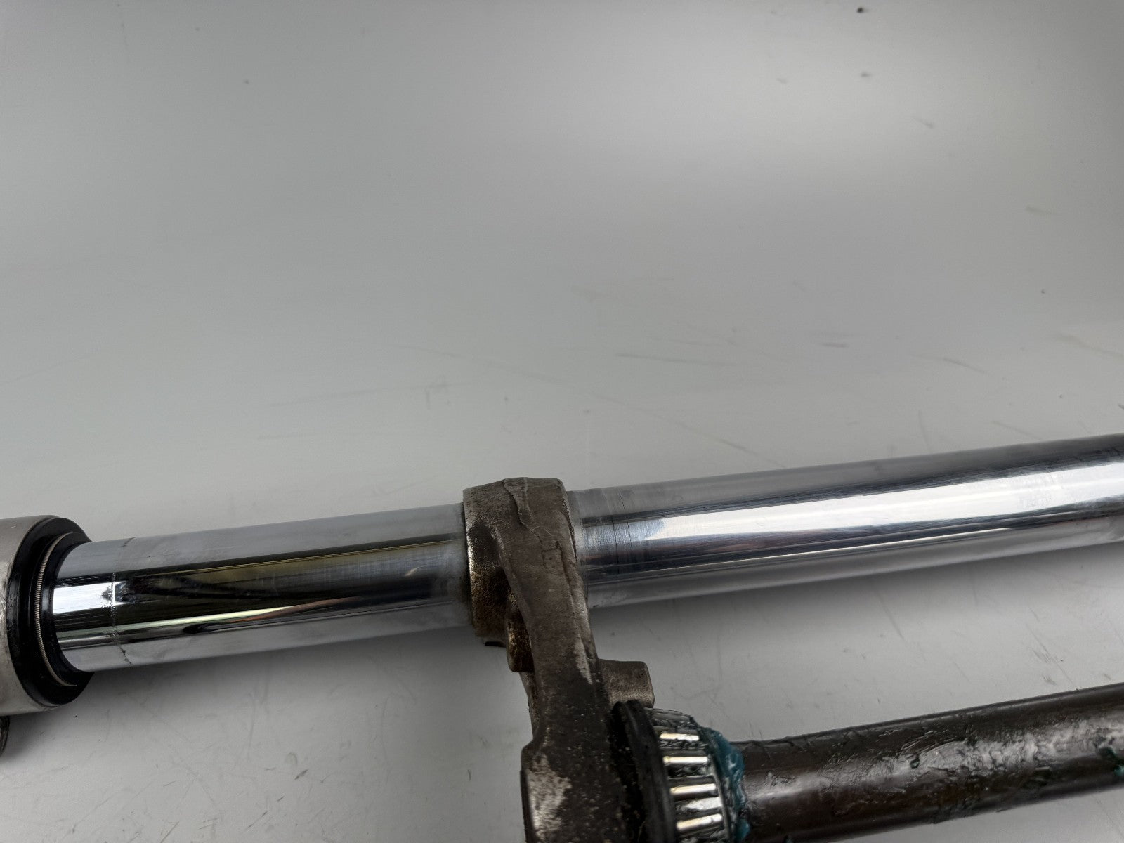 Suzuki GSF600 GN77B Bandit Gabel Tauchrohr Standrohr Fork Federung front