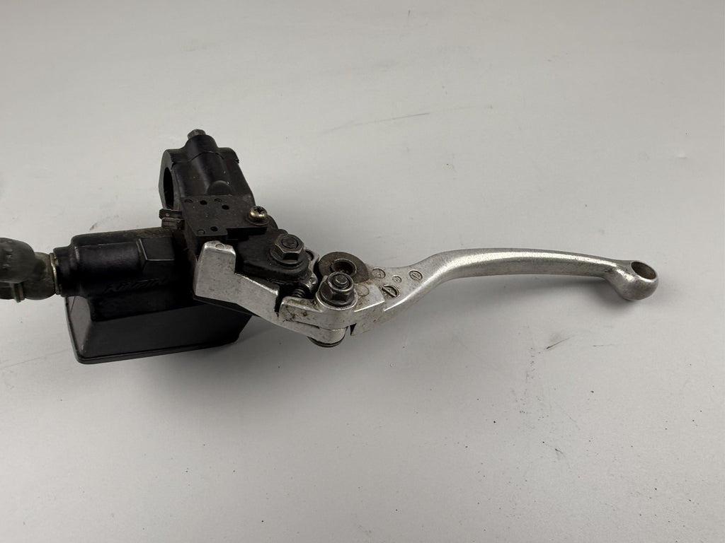 Suzuki GSF600 GN77B Bremspumpe Bremshebel Bremse Brake Lenker front Pump